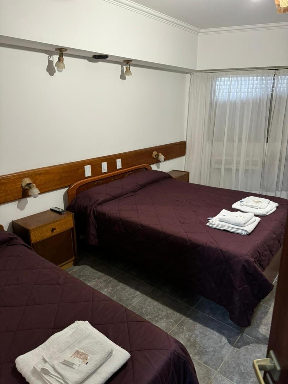 Hotel Y Restaurant Don Quijote Macachín 外观 照片
