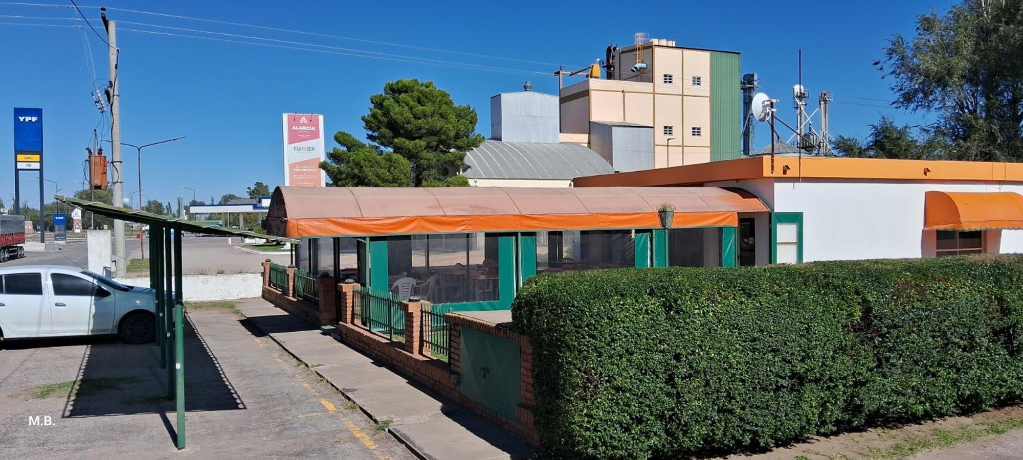 Hotel Y Restaurant Don Quijote Macachín 外观 照片
