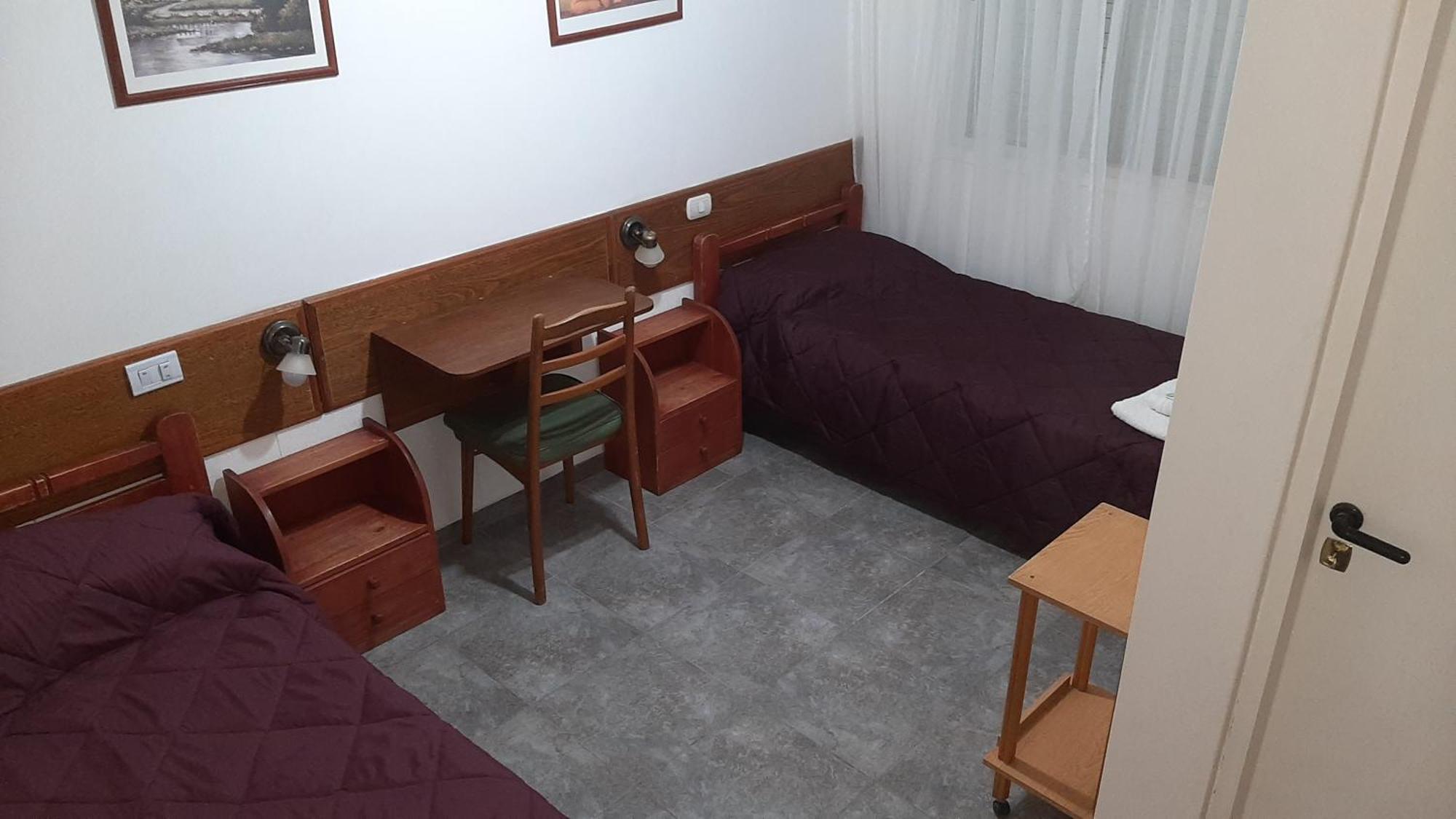 Hotel Y Restaurant Don Quijote Macachín 外观 照片